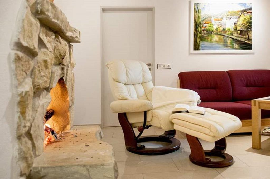 Haus "Am Muehlheimer Berg" Mörnsheim Εξωτερικό φωτογραφία